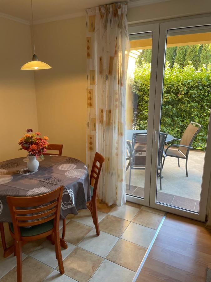 Garda Apartmanház Heviz Exterior foto
