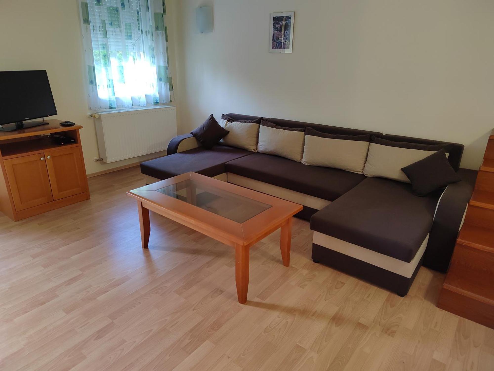 Garda Apartmanház Heviz Exterior foto