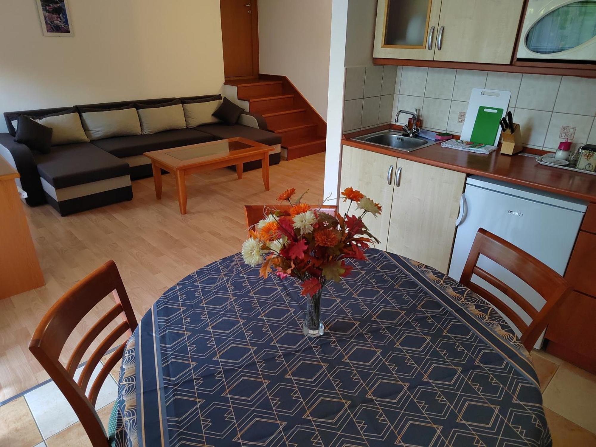 Garda Apartmanház Heviz Exterior foto