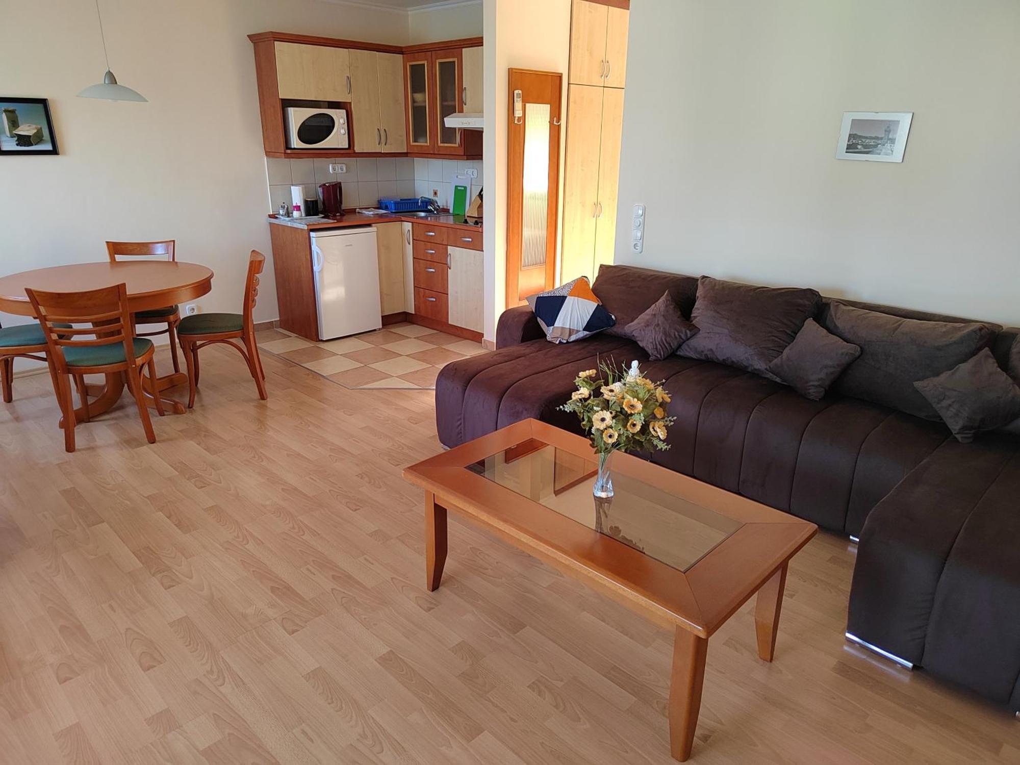 Garda Apartmanház Heviz Exterior foto