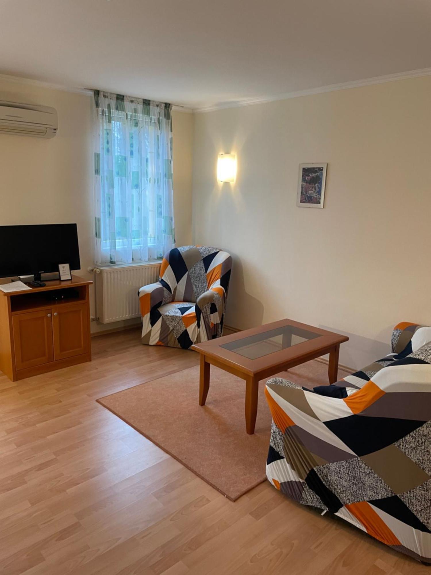 Garda Apartmanház Heviz Quarto foto